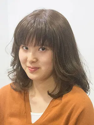 ヘアスタイル髪型｜初めてのヘアカラーで大人っぽくイメチェン アフター画像